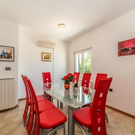 House Ana * Lovinac (Zadar)