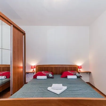 House Ana Lovinac (Zadar)